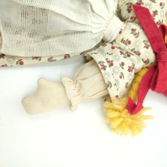 Becky Thatcher‎ Book Shop Doll Hannibal, MO Handmade Tom Sawyer Mark Twain - Picture 5 of 8